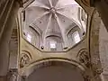 Trompes de l'abbatiale Sainte-Foy de Conques, la coupole gothique n'est pas contemporaine des trompes.