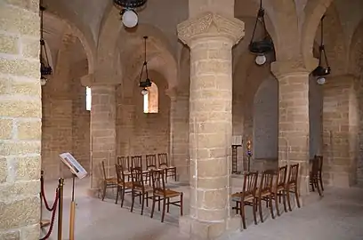 Chapelle Saint-Michel à l'étage de la galilée de l'abbatiale de Romainmôtier.