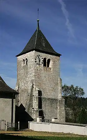 La tour Aymon, vestige de l'abbaye