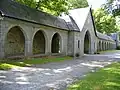 L'une des entrées de l'abbaye.