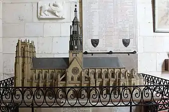 Abbaye de Corbie, maquette de l'abbatiale réalisée en 1951