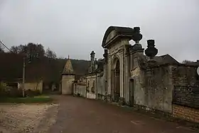 Portail de l'Abbaye de Septfontaines.