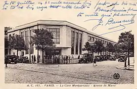 Entrée de la gare Maine-Montparnasse en 1930Angle av. du Maine/bd de Vaugirard (15e arr.)