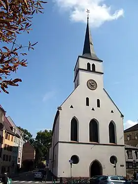 Église Saint-Guillaumeéglise avec jubé et vitraux