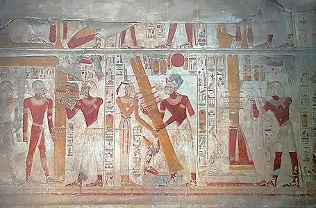 Rituel de l'érection du pilier Djed. Chapelle d'Osiris du Temple de Séthi Ier.