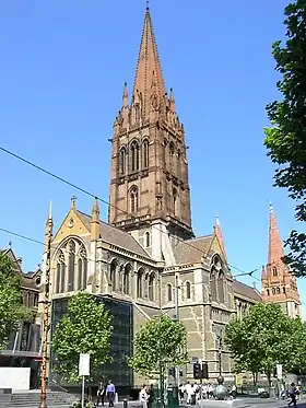 Cathédrale Saint-Paul de Melbourne, rue Flinders.