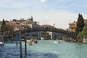 Le pont de l'Académie (Ponte dell'Accademia)