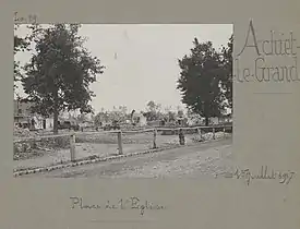 Ruines du village en 1917.