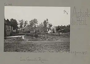 Les ruines du village en 1917.