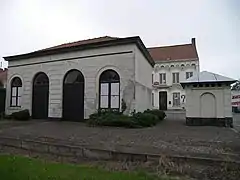 Bâtiment de la gare en 2007.