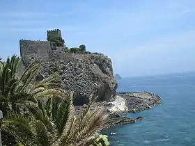 Aci Castello