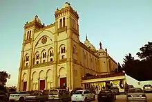 Vue extérieure de l'ancienne cathédrale de Carthage.