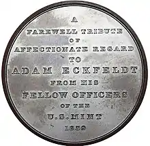 Médaille portant des inscriptions pour remercier Eckfeldt.