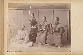 Hara-Kiri. Photographie à l'albumine.Cérémonie du seppuku (suicide rituel).