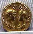 Aureus d'Hadrien, aux divins époux Trajan et Plotine