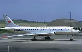 Tupolev Tu-104B d'Aeroflot.