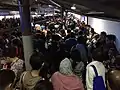 Quai de la gare Sudirman à une heure de pointe