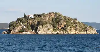 Île Apostoli vue depuis Toló.