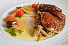 Viande d'agneau de Sisteron et petits légumes