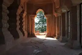 Couloir dans l'enceinte du palais des rois Ahoms à Sivasagar, ancienne capitale de la région.