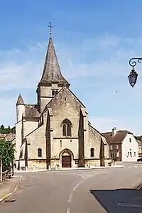 Église Saint-Pierre-et-Saint-Paul.