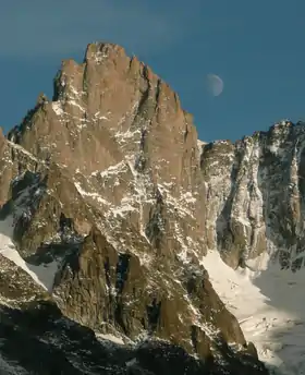 Vue du versant occidental.