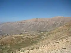 Vue de Qadisha depuis le col d'Aïnata.