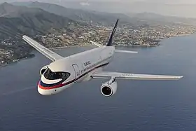 Un Soukhoï SuperJet 100 au dessus de l’Italie le 20 septembre 2010.