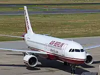 Airbus A320 d'Air Berlin à TXL.