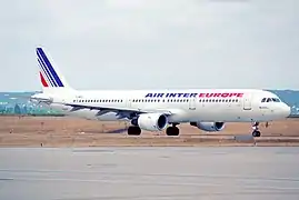 F-GMZA est le premier A321 d'Air France, ici sous les couleurs d'Air Inter Europe (1996)