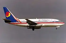 Un Boeing 737-200 de la compagnie Air Philippines, similaire à celui impliqué dans l'accident