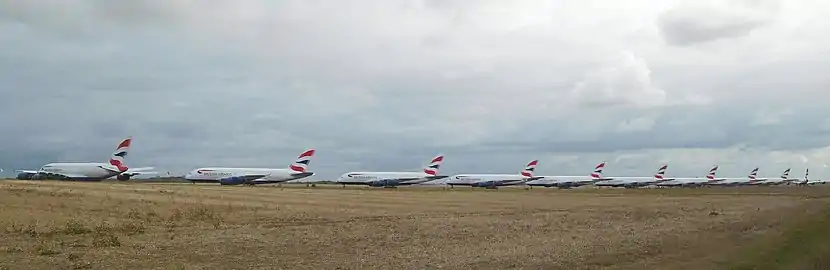 Stockage d'Airbus A380 de British Airways en 2020, durant la pandémie de Covid-19.