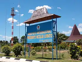 Entrée de l'aéroport de Dili