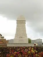 Le monument aux morts.