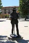 Statue de Paul Cézanne sur la Rotonde à Aix-en-Provence.