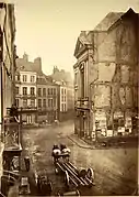 Démolition pour la place de la gare. Rue de Tournai, à droite l’ancien couvent des Bons Fils