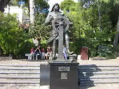 Statue du prince Albert Ier de Monaco.