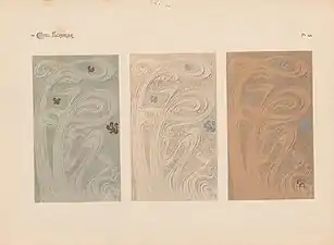 Sur papier clair, photo de trois rectangles aux motifs en arabesques identiques mais de coloris différents