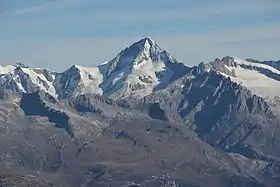 Vue du Kleines Aletschhorn (à gauche), avec l'Aletschhorn (au centre).