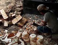 Fabrication de plat à fruits, Lombok