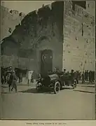 Allenby devant la porte de Jaffa en 1917.