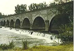 L'Allier au pont-canal du Guétin