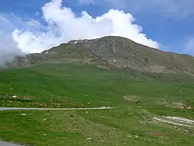 Vue du pic de l'Herpie depuis l'Alpe d'Huez au sud-ouest.