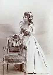 Amélie Diéterle dans la comédie La Rieuse au théâtre des Variétés à Paris, en 1894.