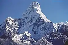 L'Ama Dablam vu depuis les environs du village de Tengboche dans la vallée du Khumbu Himal.
