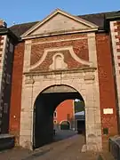 2008 : portail principal de l'ancienne abbaye de la Paix-Dieu.