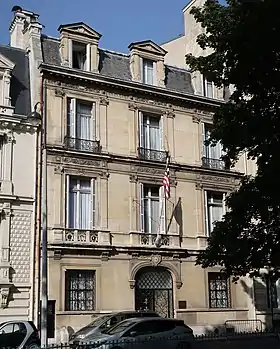 Vue de la mission diplomatique