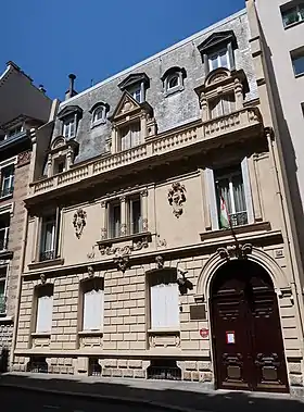 Ambassade à Paris