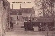 Le manoir de la Vareugères à Amblie.