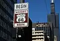 Panneau marquant le début de la route 66 à Chicago (Illinois).